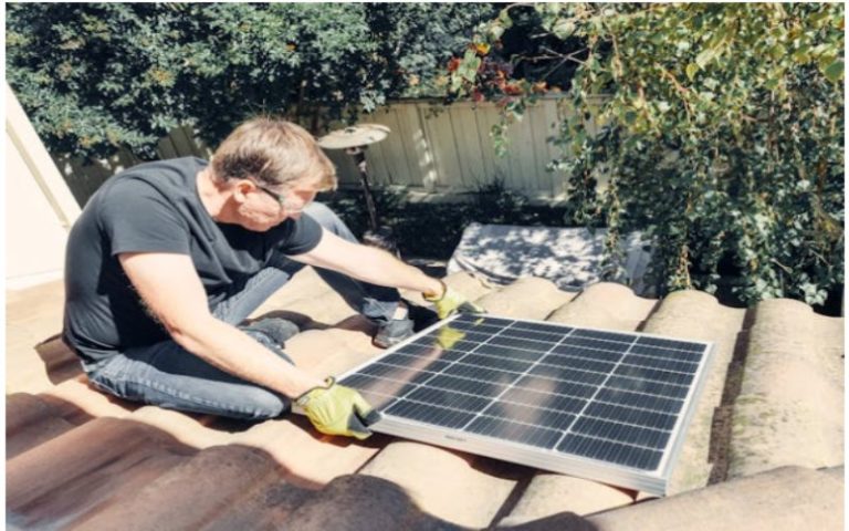Illuminating Tomorrow: A Comprehensive Guide to Solar Energy and Its Sustainable Impact